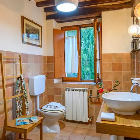 Luce Tra I Saggi 8 By Marche * Montemaggiore al Metauro